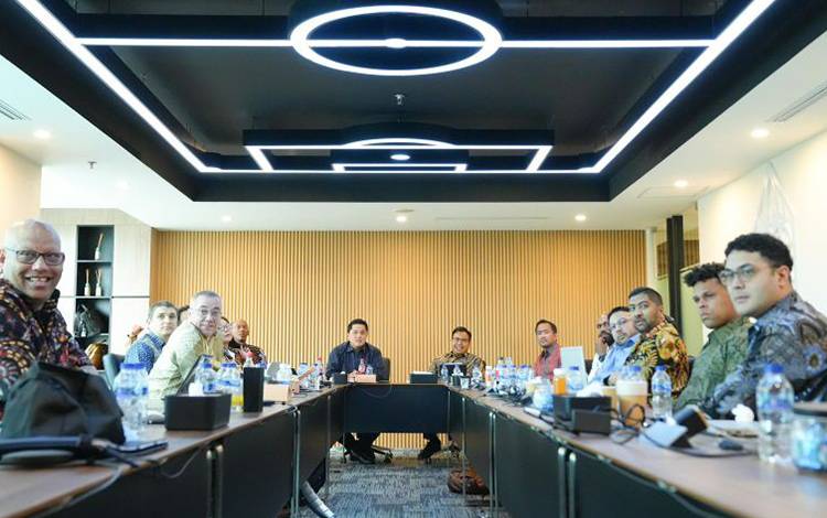 Erick Thohir Paparkan Progres Transformasi Sepak Bola ke Delegasi FIFA