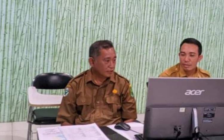 Kabid P2P Dinkes Kapuas, dr H Ahmad Haspiani (kiri). (FOTO: IST)