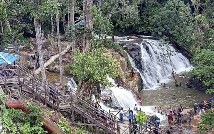 Pemdes Pangke Usulkan Peningkatan Jalan Menuju Air Terjun Sahai Gantung