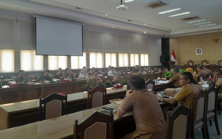DPRD dan Pemprov Kalteng Rapat Banmus