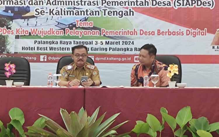 Pelatihan pengoperasian aplikasi Sistem Informasi dan Administrasi Pemerintah Desa (SIAPDes) di Best Western Palangka Raya, Senin, 4 Maret 2024. (FOTO: HERMAWAN)