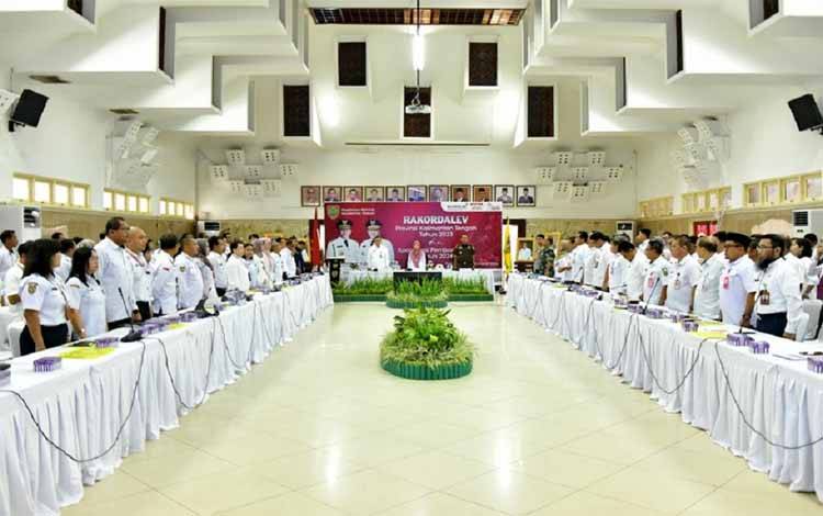 Bappedalitbang Kalteng Lakukan Monitoring Target Kinerja