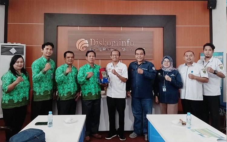 Diskominfosantik Barito Timur Kaji Tiru Implementasi E-Katalog di Tabalong