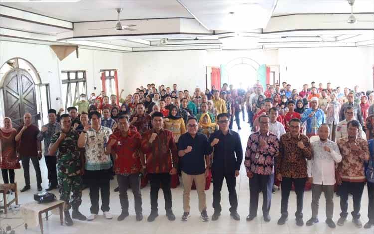Asisten Ekobang Setda Seruyan Buka Musrenbang Kecamatan Hanau