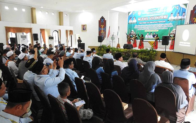 Muswil VIII Badan Komunikasi Pemuda Remaja Masjid Indonesia (BKPRMI) Prov. Kalteng, yang dilaksanakan di Aula Arafah Asrama Haji Al Mabrur Palangka Raya. (FOTO:MARIO)