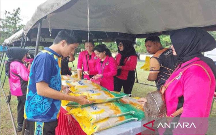 Polda Kalteng Instruksikan Bhayangkari Gelar Bazar Tekan Harga Pangan