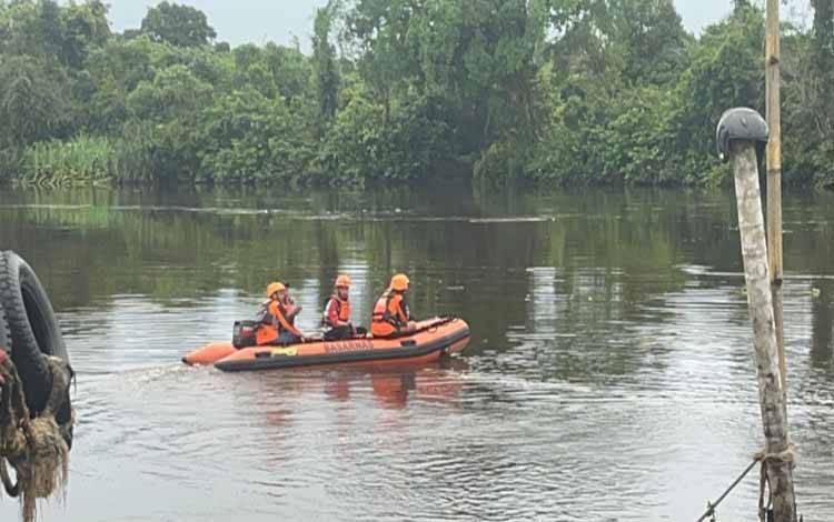 24 Jam Pencarian, Pria Tenggelam di Sungai Mentaya Sampit belum Ditemukan