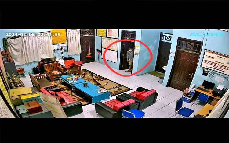 Polisi Tangkap Pelaku Pembobol SDN 4 Kumai Hilir