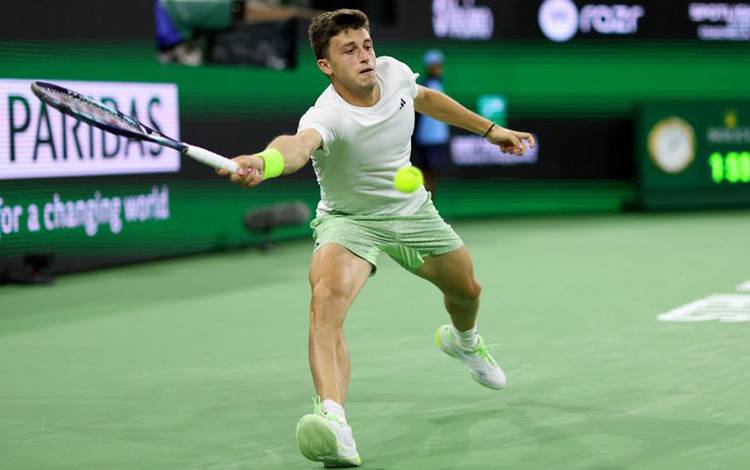 Djokovic Tumbang di Tangan Petenis Kualifikasi Berusia 20 Tahun