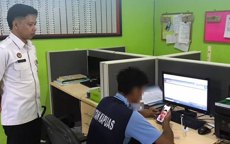 Rutan Kapuas Fasilitasi WBP Sidang Litmas dengan Bapas Palangka Raya Secara Daring