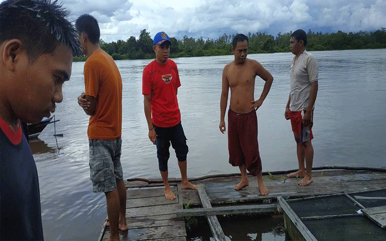 Sudah 2 Hari Pencarian, Anak 9 Tahun Tenggelam di Sungai Katingan Belum Ditemukan