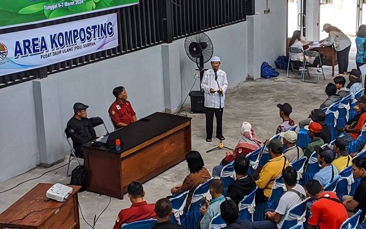 Puluhan Operator PDU Sampah di Palangka Raya Lulus Pelatihan