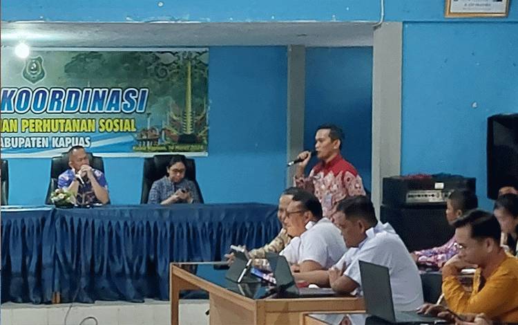 Kepala Dinas PMD Kapuas Dorong Desa Berpotensi Siapkan Program Perhutanan Sosial