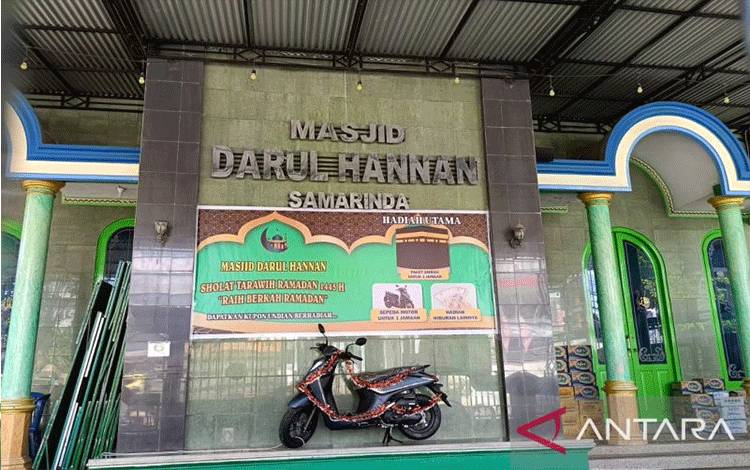 Masjid ini Siapkan Hadiah Motor hingga Umrah bagi Jemaah Tarawih