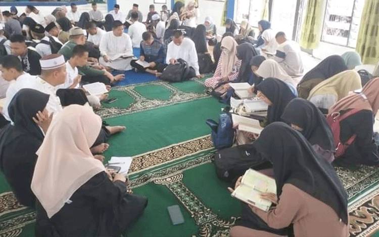 Gema Ramadan 1445 H, SMAN 5 Palangka Raya Hiasi Kehidupan dengan Alquran
