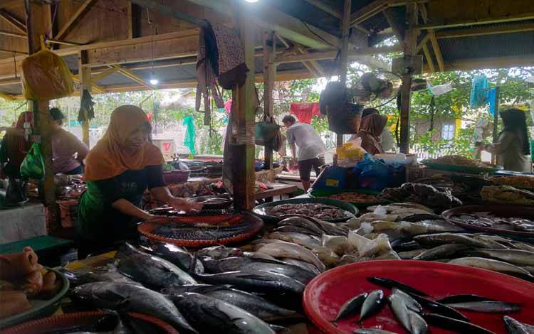 Pj Bupati Sukamara Harapkan Pembenahan Pasar Saik Geliatkan UMKM