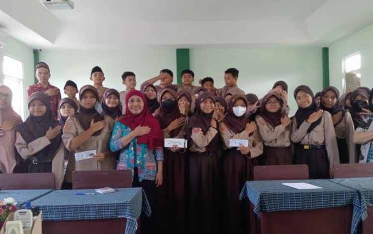 Dinas Kesehatan Palangka Raya Edukasi Program Gizi di Sekolah