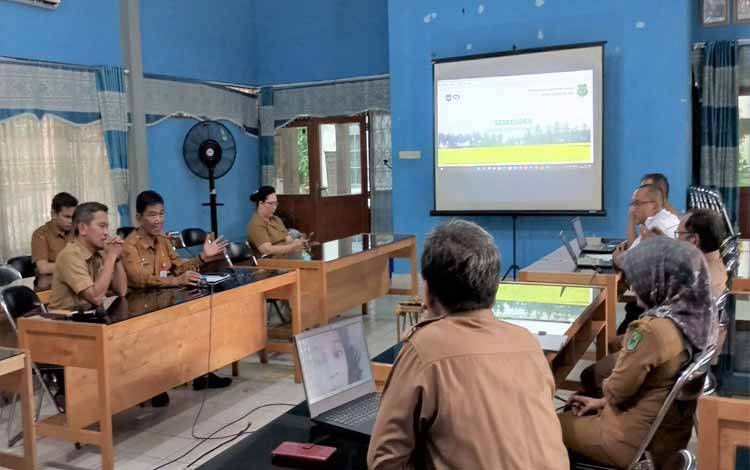 Dinas PMD Kapuas Rakor Implementasi Aplikasi Siskeudes Online 2024