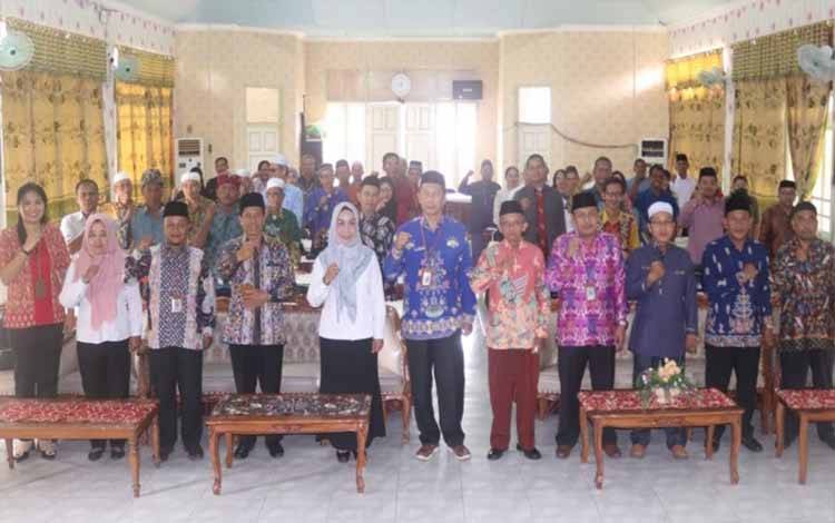 Ini Pesan Kepala Kemenag Kapuas Kepada Tokoh Agama Kecamatan untuk Jaga Kerukunan