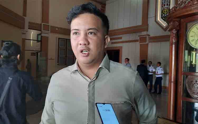 Dewan Minta Pemkab Kobar Lakukan Perbaikan Segera Ruas Jalan Rusak