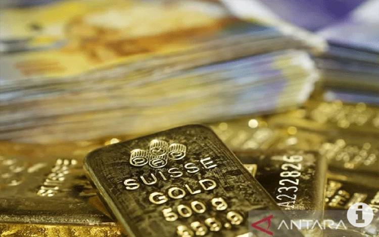 Harga Emas Menguat Karena Investor Cerna Keputusan Suku Bunga The Fed