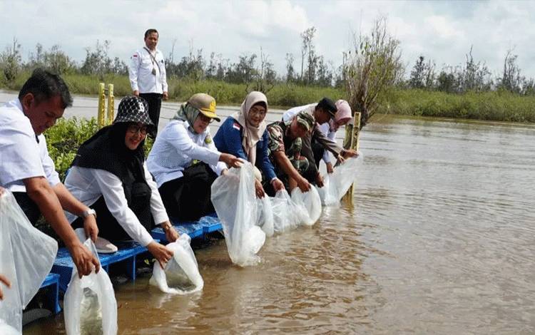 Pj Wali Kota Palangka Raya Ingatkan Dampak Buruk Ilegal Fishing