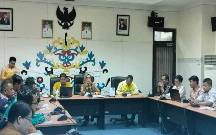 Pj Wali Kota Palangka Raya Paparkan Strategi Penanggulangan Kemiskinan