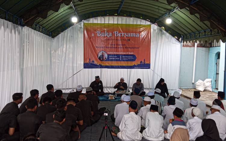 Kegiatan buka puasa bersama yang digelar di Kantor Borneonews, Palangka Post dan Koperasi Media Sejahtera Bersama (MSB) Jumat, 22 Maret 2024