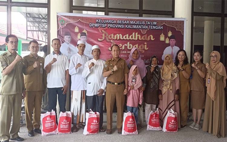 Sutoyo: Ramadan Berbagi Kegiatan Rutin Majelis Taklim DPMPTSP Kalteng