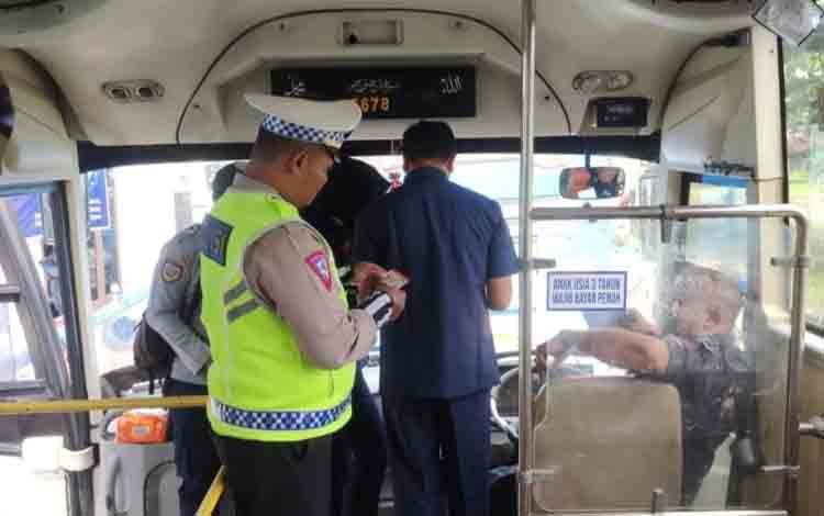 Satlantas Cek Angkutan Bus untuk Mudik Lebaran 2024