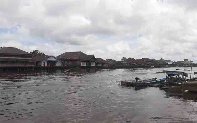 Raja Seberang Berencana Buka Pasar Terapung di Bantaran Sungai Arut Selatan