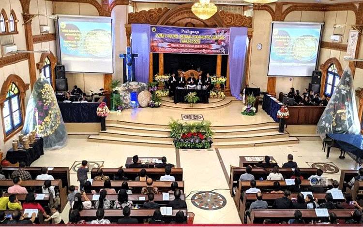 Berlangsung Khidmat, Sejumlah Gereja di Murung Raya Gelar Ibadah Jumat Agung