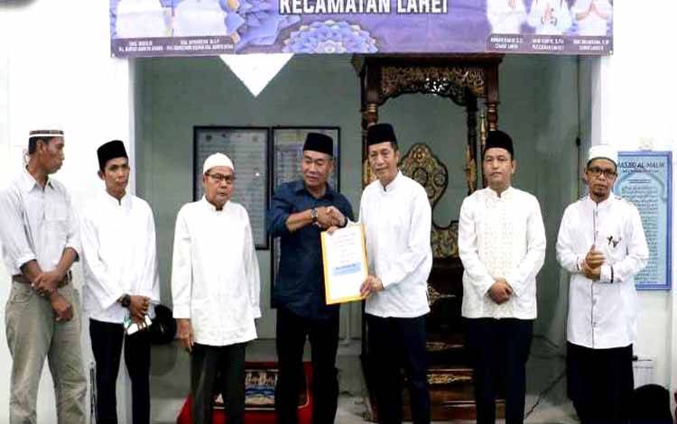 Pj Bupati Barito Utara Safari Ramadan ke Wilayah Kecamatan Lahei