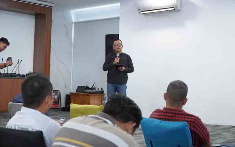 Kepala Otoritas Jasa Keuangan atau OJK Provinsi Kalimantan Tengah, Otto Fitriandy.(FOTO: TESTI PRISCILLA)