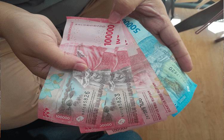 Waspada Uang Palsu Saat Lebaran