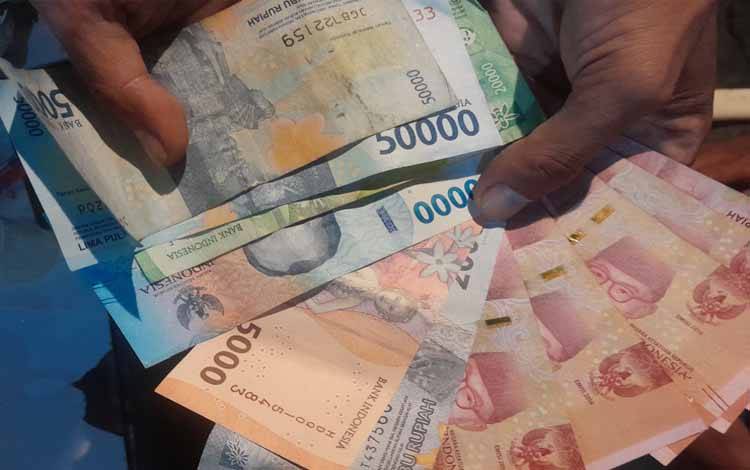 81 Kades dan Perangkat Desa Belum Menerima Gaji di Kobar
