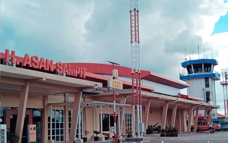 Dewan Minta Pemkab Kotim Pertimbangkan Rute Penerbangan Lain