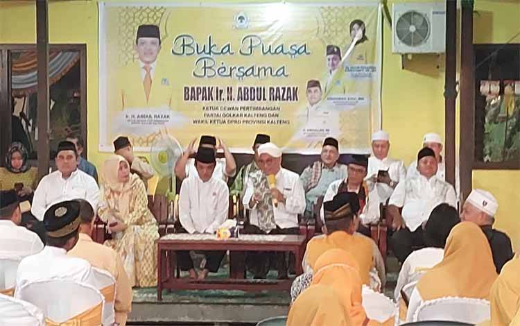 Dihadiri Abdul Razak, DPD Golkar Kapuas Gelar Buka Puasa Bersama Kader dan Masyarakat
