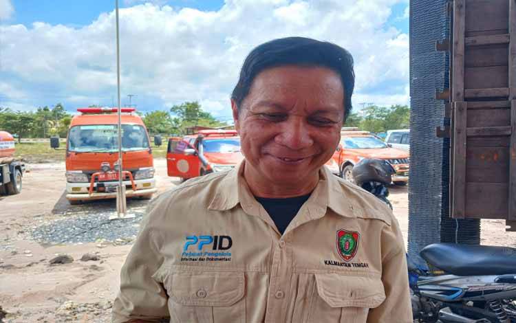 Suhaemi, saat ini menjabat Staf Ahli Bidang Kemasyarakatan dan Sumber Daya Manusia (SDM) dan Plh Kepala Dinas Kependudukan dan Pencatatan Sipil Provinsi Kalimantan Tengah