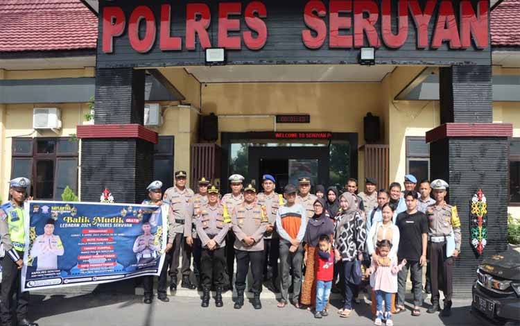 Siapkan 3 Armada, Polres Seruyan Gelar Mudik Gratis