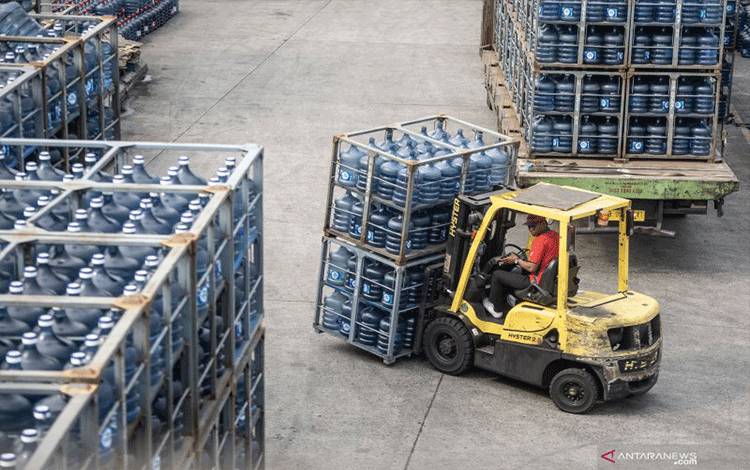 Pencemaran Limbah Industri Sebabkan Tingginya Kadar Bromat dalam AMDK