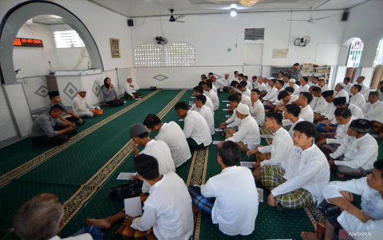 Puasa Mempertebal Kesadaran Ketuhanan