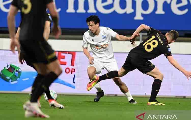 Tim Thom Haye dan Nathan Kalah Tipis dari FC Utrecht di Eredivisie