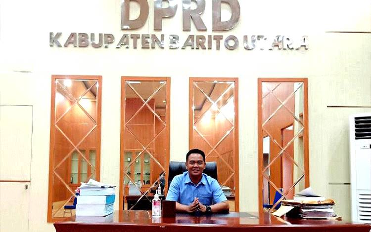 Anggota DPRD Barito Utara Minta Warga di Bantaran Sungai Barito Waspada Bencana Banjir