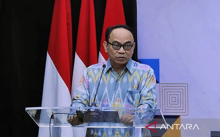 Menkominfo Diskusikan Usulan PJI Asing Gandeng Perusahaan Lokal