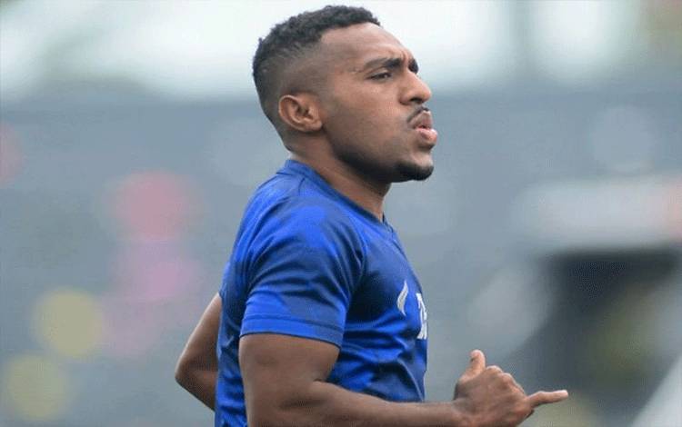Terens Puhiri Antusias untuk Selesaikan Sisa Regular Series Liga 1
