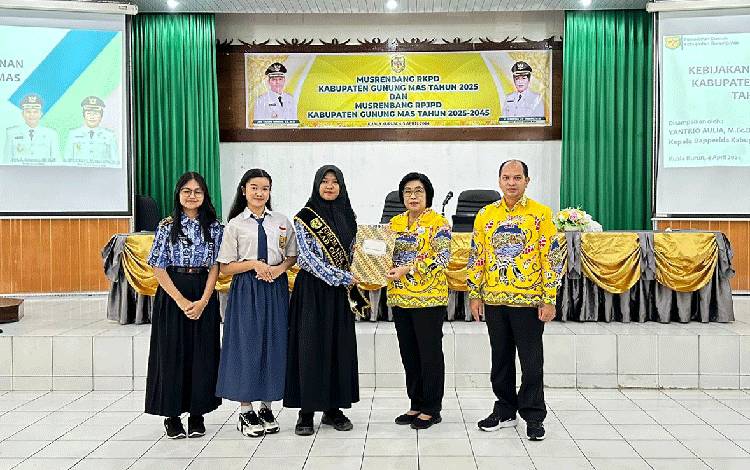 Wabup Gumas Minta Pihak Terkait Sosialisasi Pencegahan Pernikahan Usia Anak Secara Masif