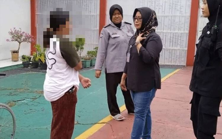 KA KPLP Lakukan Inspeksi, Pastikan Keamanan dan Ketertiban Lapas Perempuan Palangka Raya