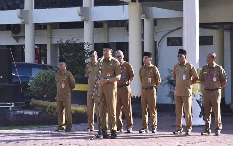 Pasca Libur Lebaran, Pj Bupati Kobar Ajak Pegawai Semangat Berikan Pelayanan