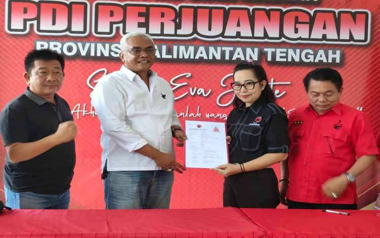 Ina Prayawati Maju sebagai Calon Bupati Barsel Berbekal Dukungan Partai dan 8 Kursi DPRD